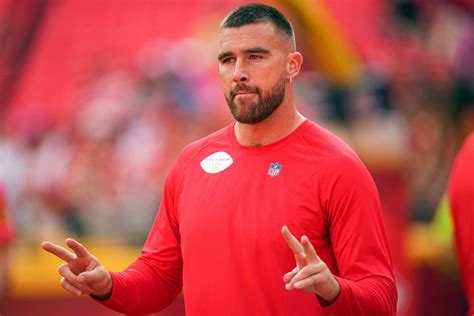 travis kelce contract restructure